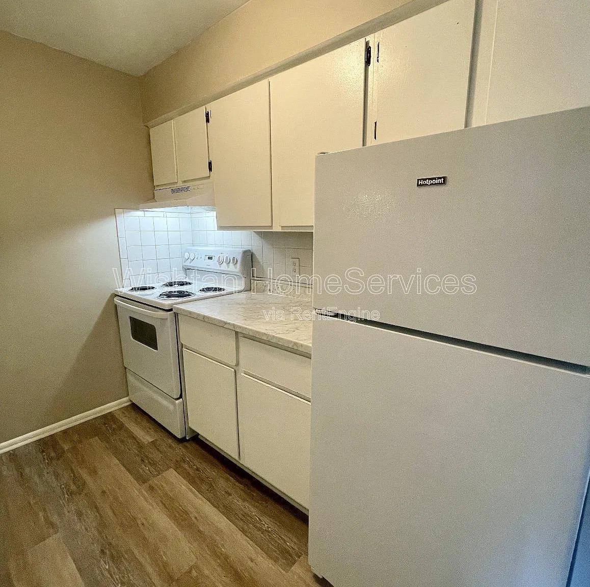 2 bed, 1.0 bath, 725 sqft, $650 — Photo 4