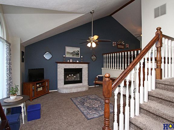 3rd image of 3930 Paxton Dr