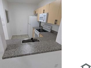1095 Golden Lakes Blvd APT 924, West Palm Beach, FL 33411
