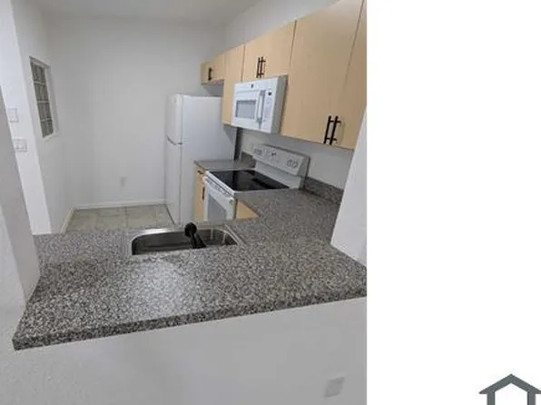 1095 Golden Lakes Blvd APT 924, West Palm Beach, FL 33411