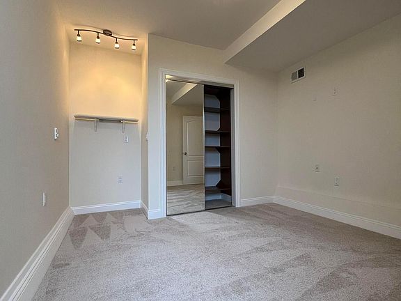 3rd image of 2163 40th Ave #A