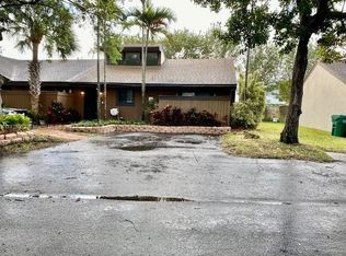 9312 SW 132nd St, Miami, FL 33176