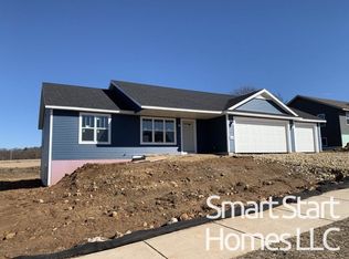 342 Country Vw, Rio, WI 53960