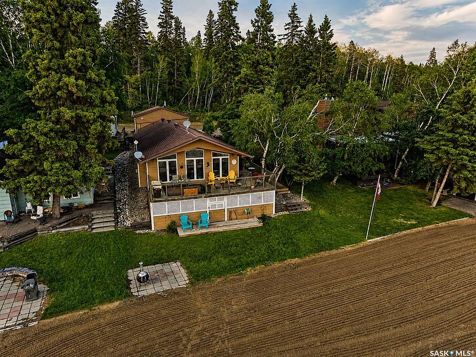 1st image of 318 Neis DRIVE
