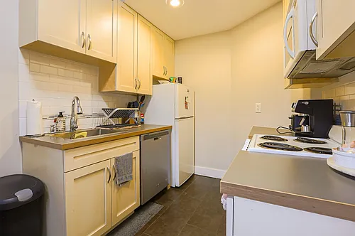 11 Gorham St #9 Photo 1
