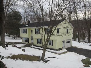 6 Glenwood Dr, Marlborough, CT 06447