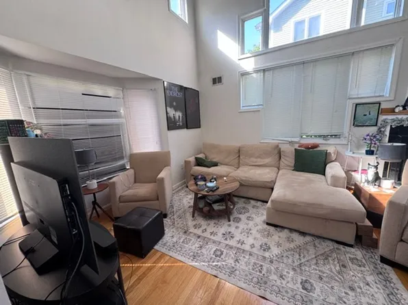 256 Allston St #A, Brighton, MA 02135