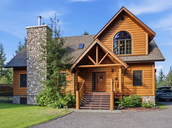 580 Park Dr, Clearwater, BC V0E 1N1