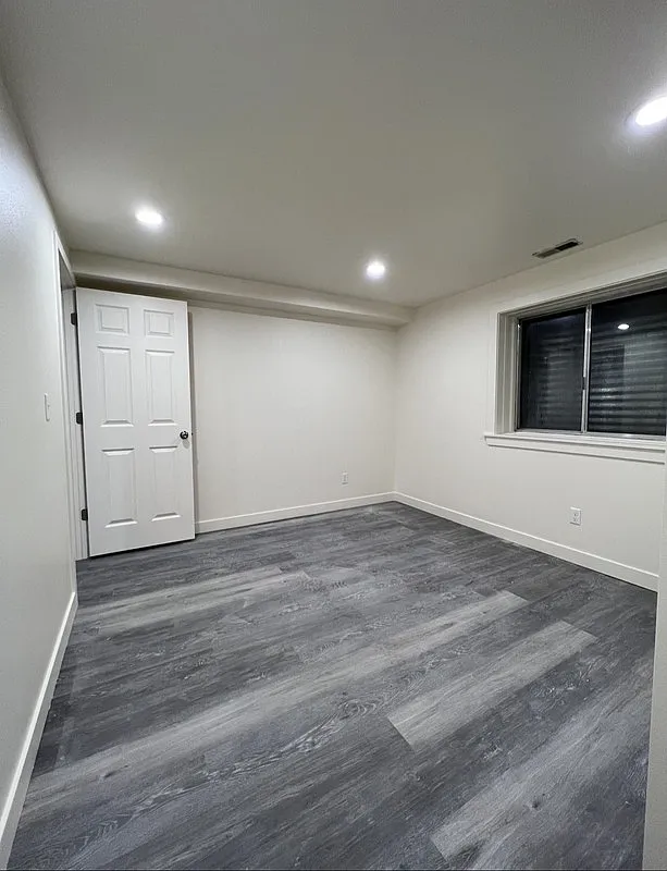 Newly Renovated Basement Apartment — Photo 4