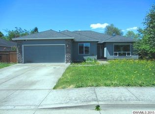 158 N 8th St, Jefferson, OR 97352