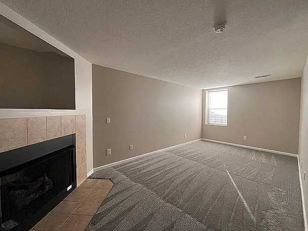 6498 Ash Rock Cir — Photo 2