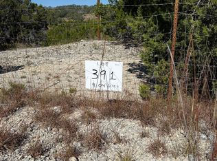 391 Forest Trail Dr, Bandera, TX 78003