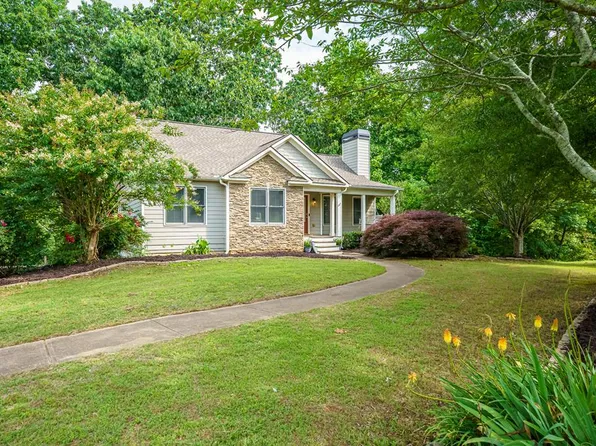 93 Horseshoe Bnd, Jasper, GA 30143