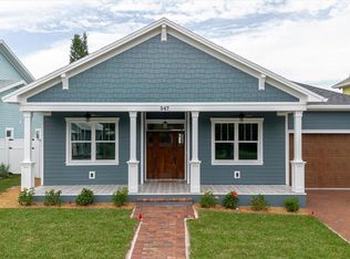 547 Division St, Tarpon Springs, FL 34689