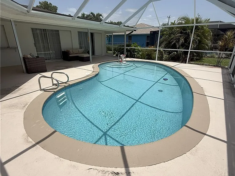 4135 Coronado Pkwy — Photo 26