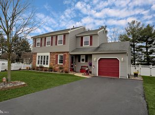 49 Joni Ave, Hamilton, NJ 08690