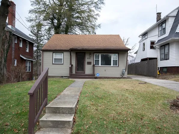 638 W 4th St, Mansfield, OH 44906