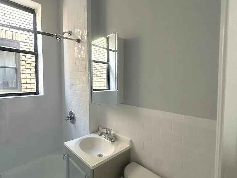 119 - Golden Crest 119 60th Street, LLC — Photo 21