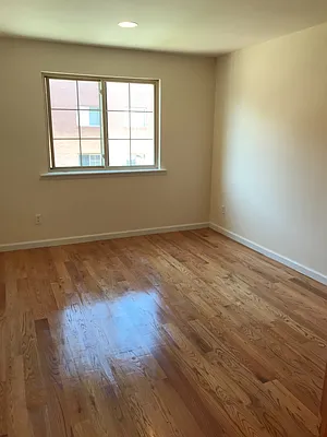 Rented by R New York | media 7