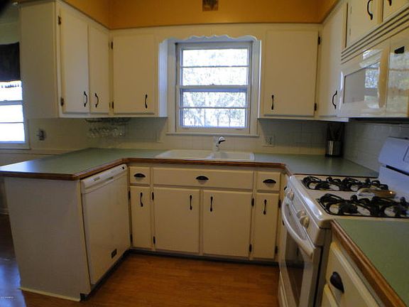 2nd image of 1944 Millbrook St SE