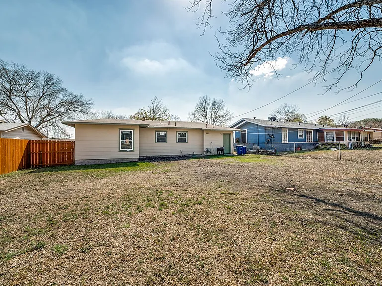 123 Mink Dr — Photo 24