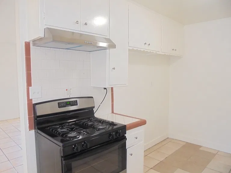10325 Lehigh Ave #1 — Photo 3