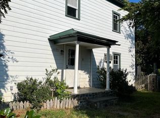 4094 Whiting Rd, Marshall, VA 20115