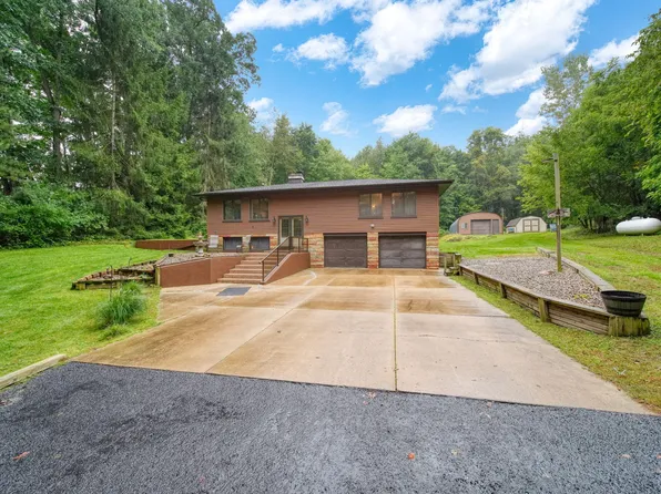 3860 Wellman Rd, Parma, MI 49269