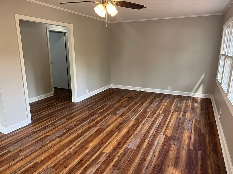 119 Starlite Dr — Photo 4