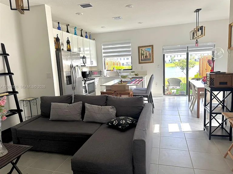10020 SW 228th Ter — Photo 6