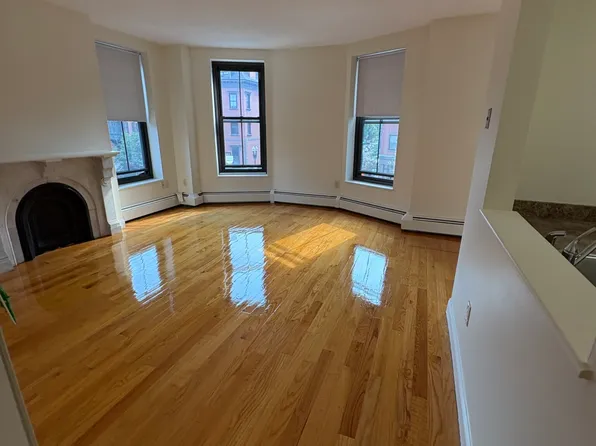 586 Massachusetts Ave, Boston, MA