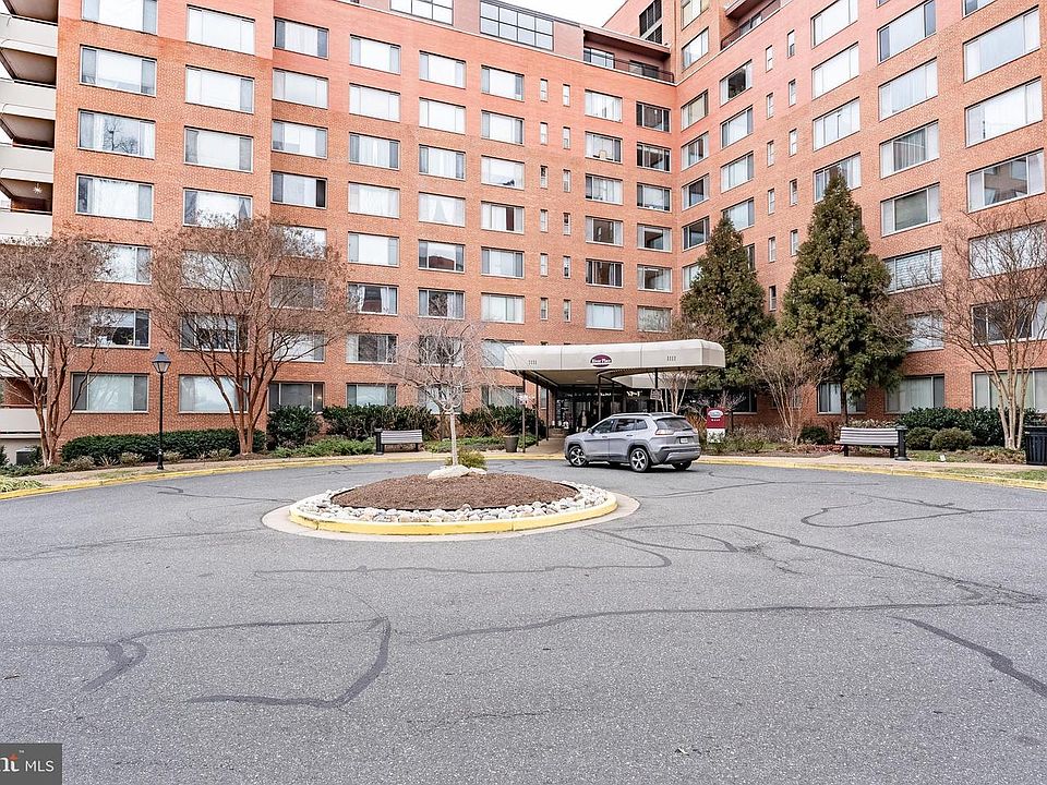 1st image of 1111 Arlington Blvd APT 828