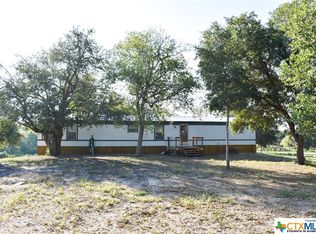 3654 Paradise Ranch Rd, Victoria, TX 77905
