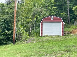 4690 Little Renox Rd, Burkesville, KY 42717