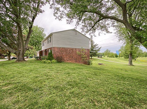 2nd image of 4531 Taylor Dr