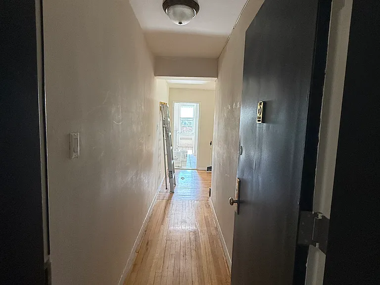 41 Hamilton Ave #7L — Photo 1
