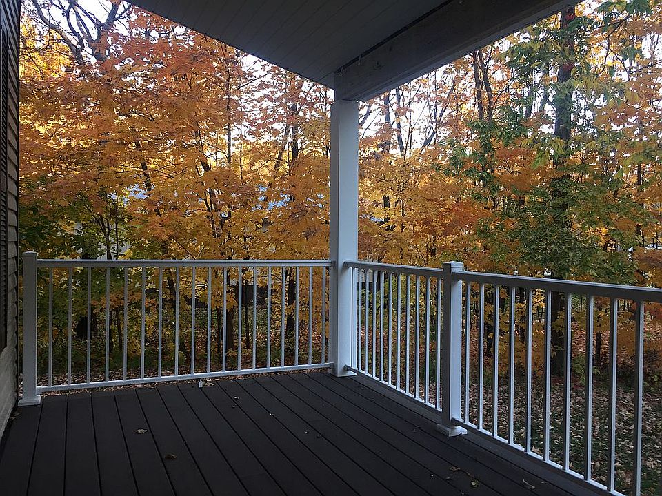 2nd image of 31972 Maple Hvn