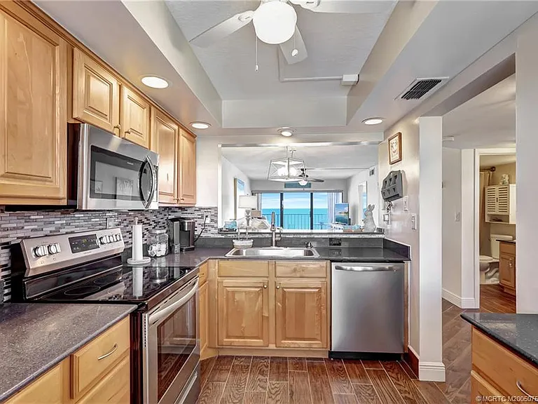 10310 S Ocean Dr #PENTHOUSE — Photo 13