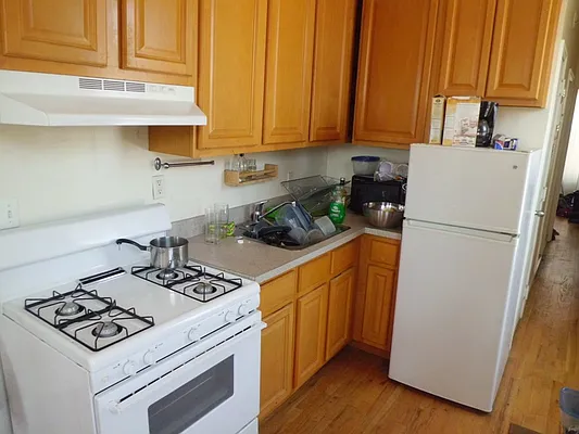 Rented by Maximus Realty Group | media 15