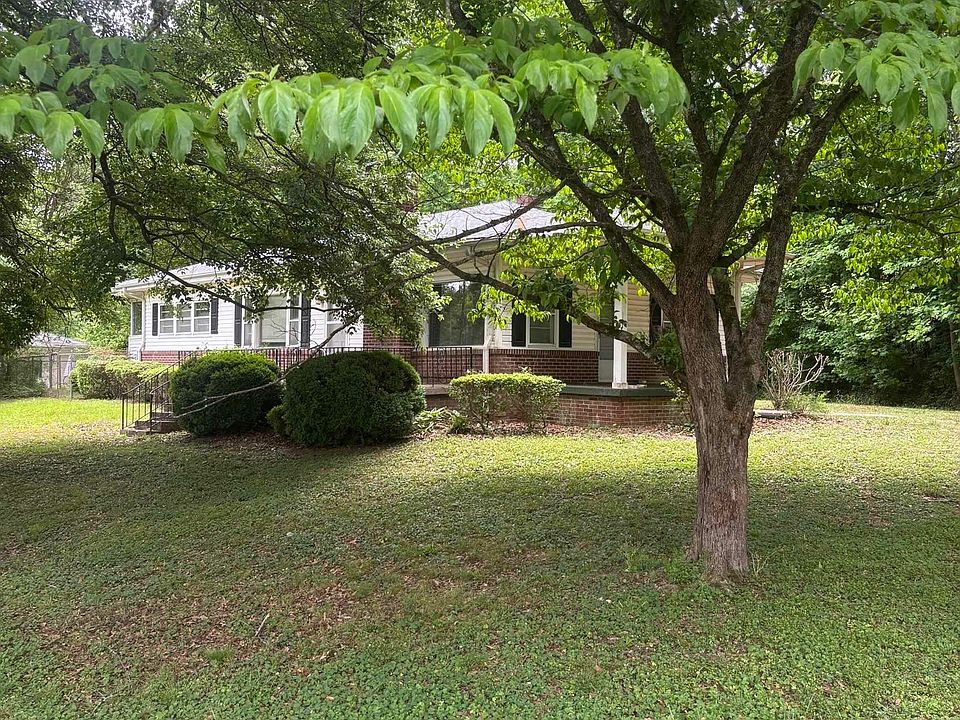 1st image of 263 Baker Cir