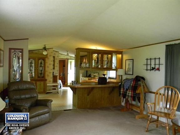 Kitchen and dining area