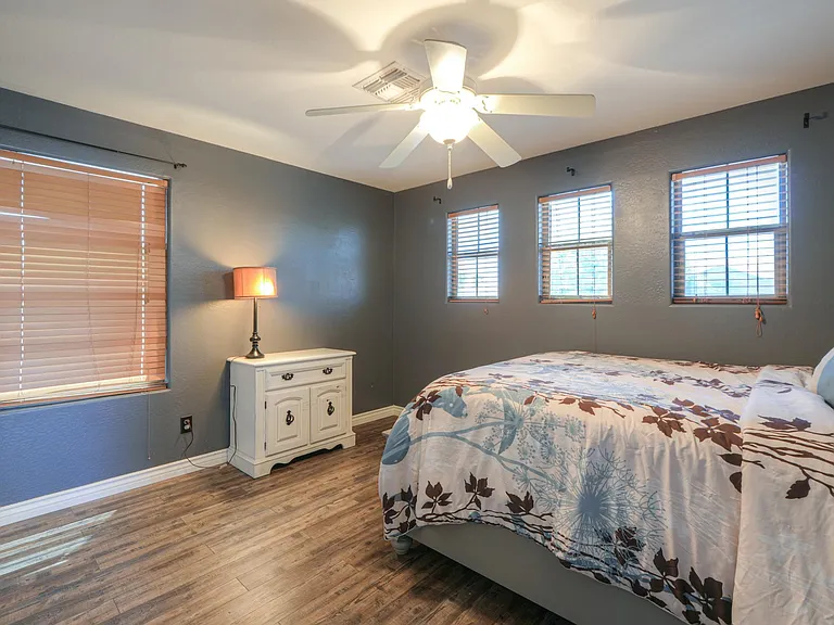 204 S La Amador Trl — Photo 19