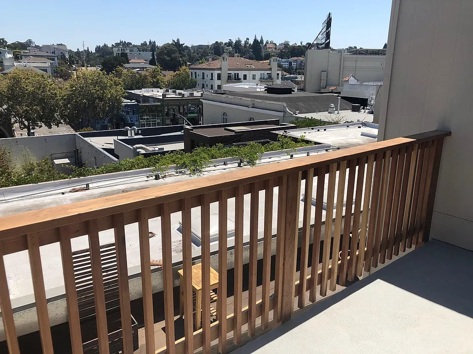 388 Santa Clara Ave