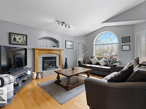 3rd image of 25100 Township Rd #554-400