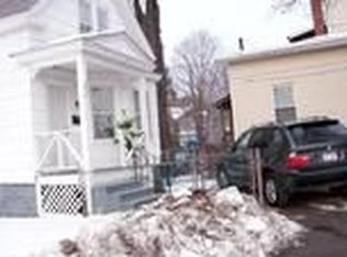 223 Boxford St, Lawrence, MA 01843