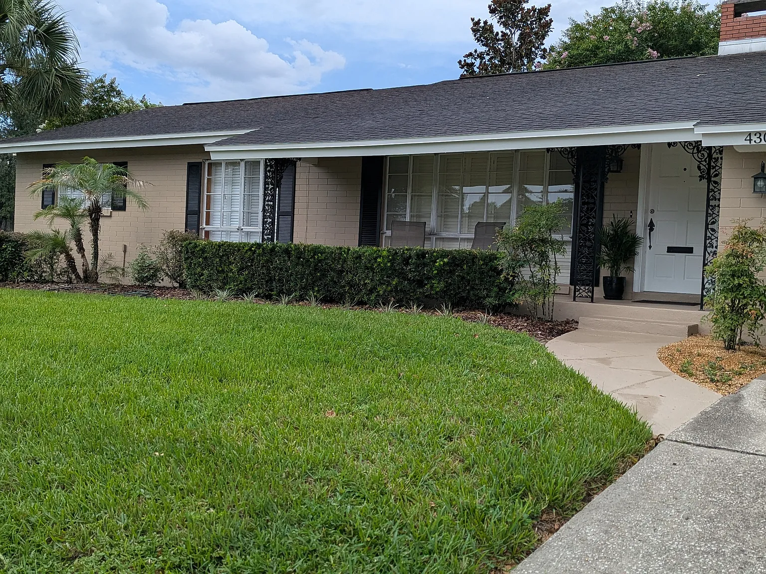 3 bed, 1800 sqft, $2,995 — Photo 3