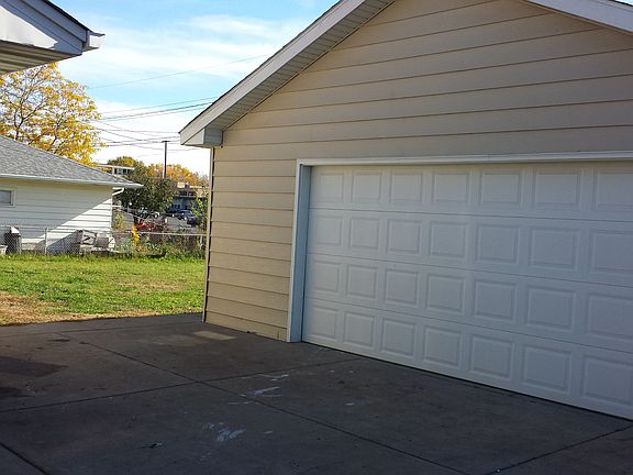 5th image of 4301 71st Ave N