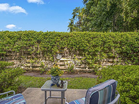 4th image of 102 Reserve Ln