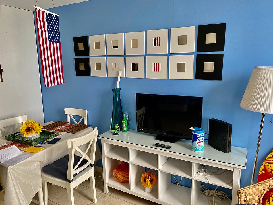 1st image of 710 Washington Ave APT 516