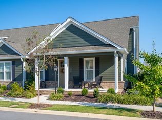 322 Pacer Ln, Dalton, GA 30721